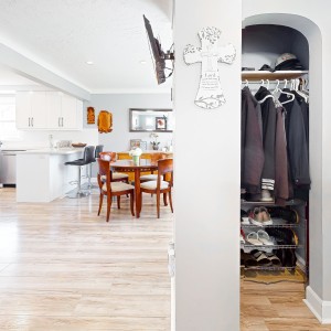 6077-Coholan-St-60 6077-Coholan-St-60